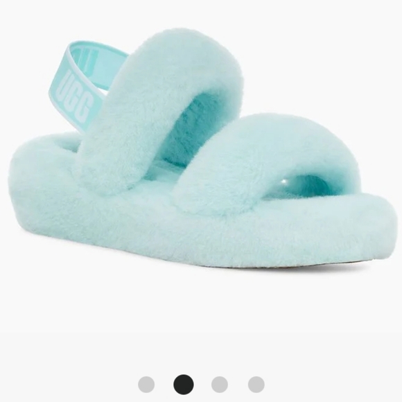 UGG slides - Picture 1 of 9